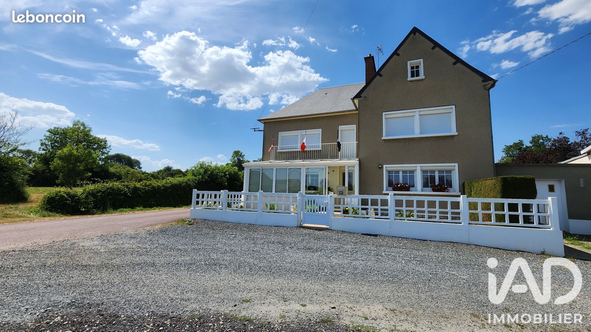 Maison 5 pièces 132 m² · à Graignes-Mesnil-Angot · 132 m² · 230 000 €
