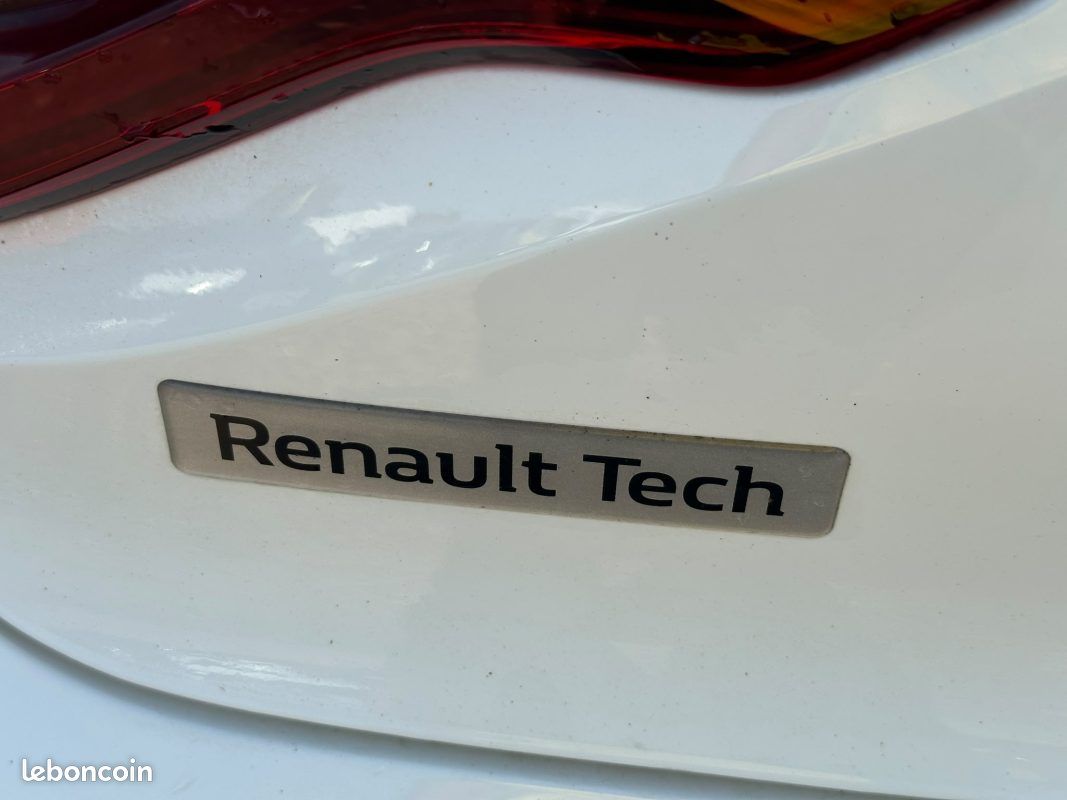 RENAULT Clio V 5 Portes 1.0 TCe 12V 90 cv (image 17)