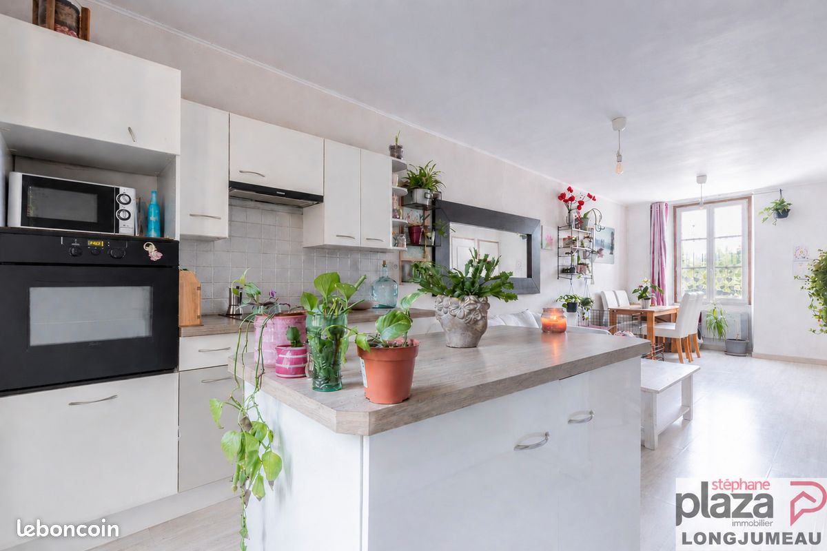 Appartement 2 pièces 47 m² · à Longjumeau · 47 m² · 120 000 €