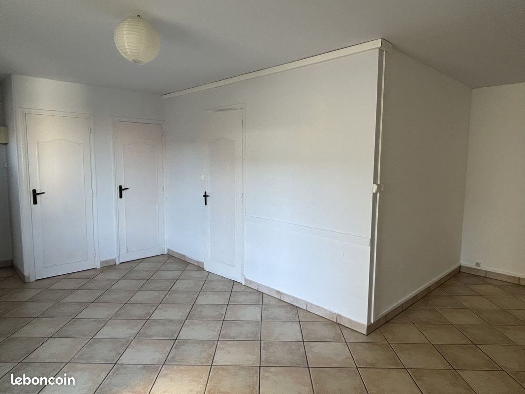 Appartement a louer carcassonne - 1 pièce(s) - 36 m2 - Surfyn