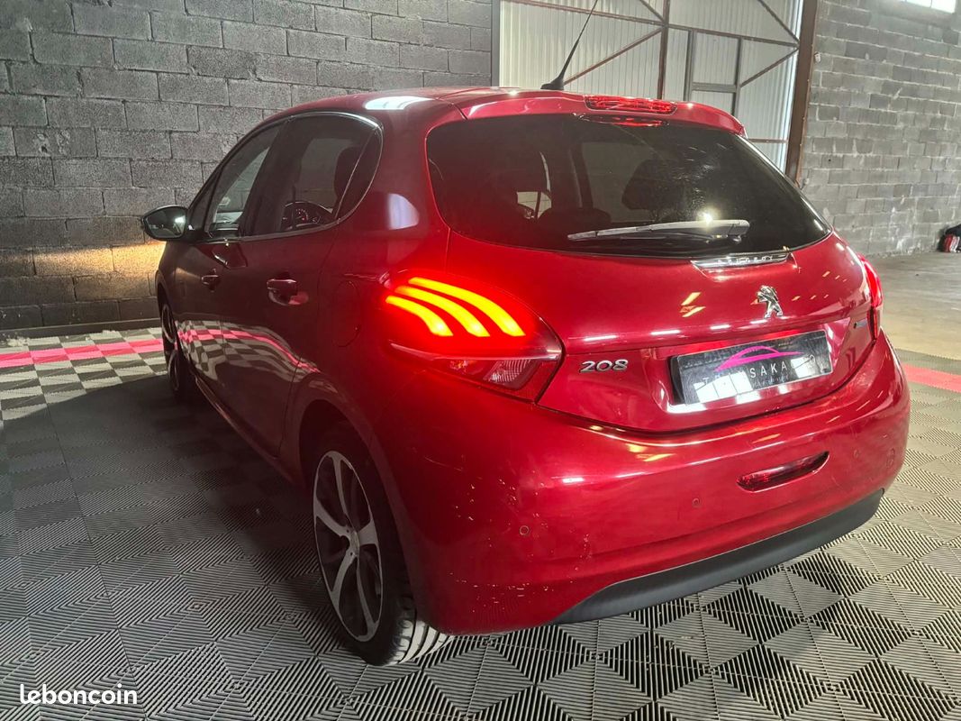 PEUGEOT 208 1.6 BlueHDi 100ch SS BVM5 Féline/2 eme Main/ Distri OK (image 8)