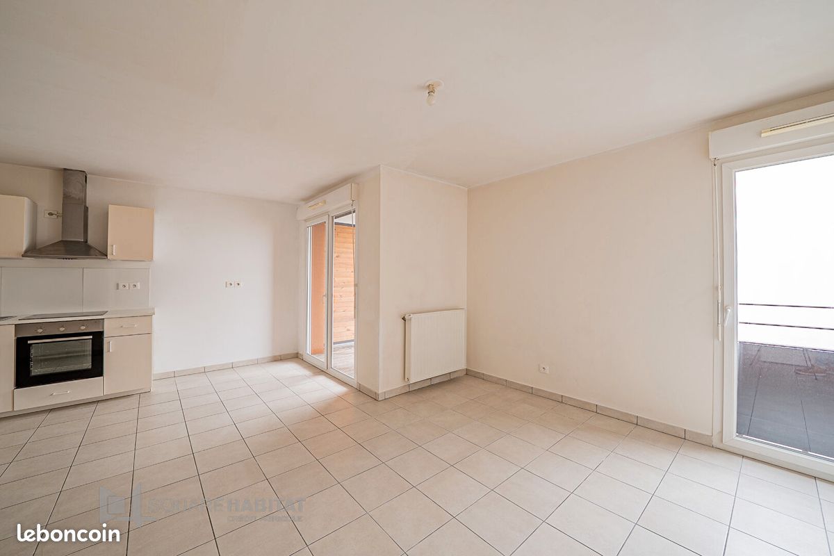 Appartement 3 pièces 59 m² · à Meyzieu · 59 m² · 210 000 €