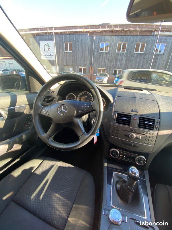 MERCEDES CLASSE C200 CDI 136CH Bleu Efficients (image 9)