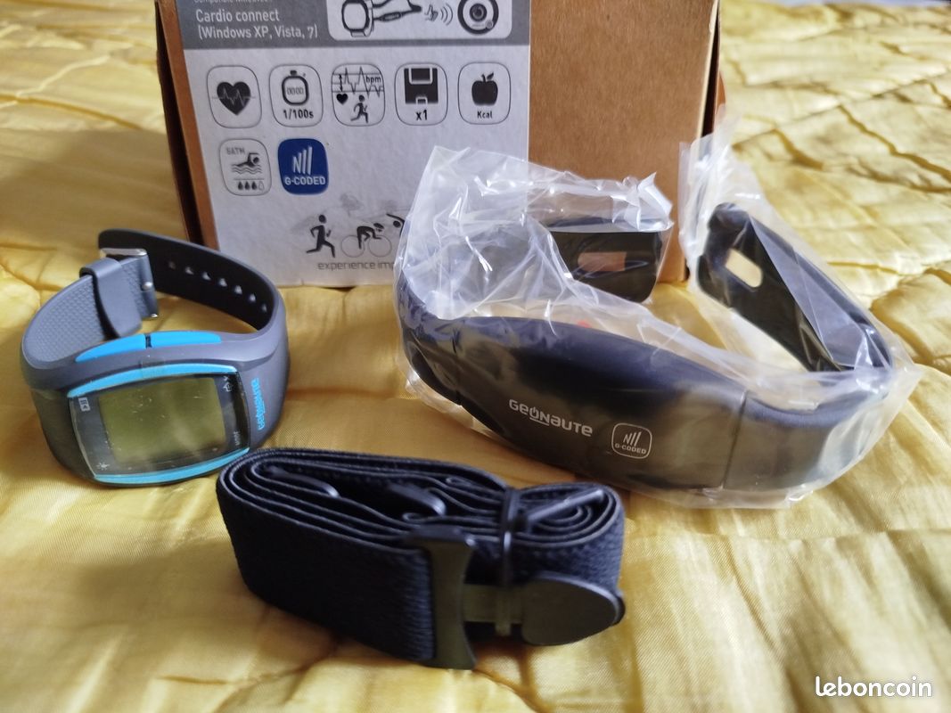 Montre avec ceinture cardiofréquencemètre Sport Plein air