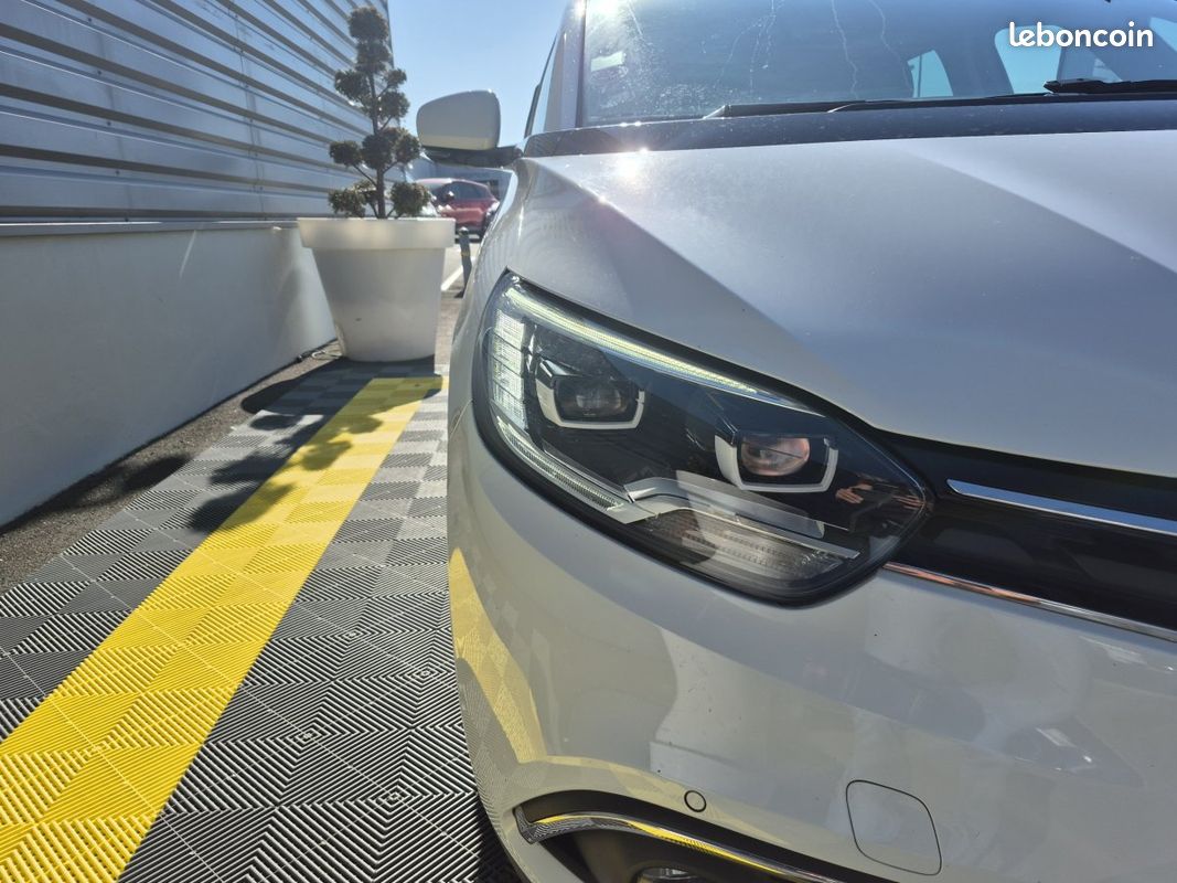 Renault Scénic (4) Intens Energy TCe 130 (image 4)
