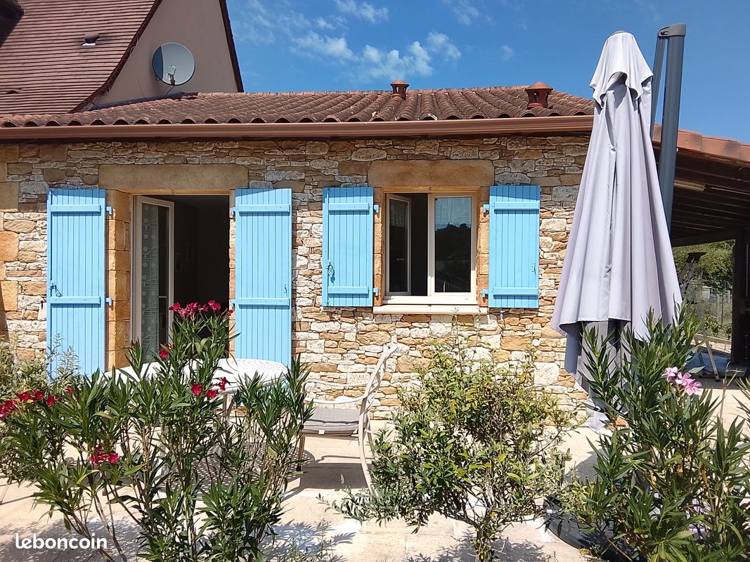 Appartement 3 pièces 40 m² · à Sarlat-la-Canéda · 40 m² · 650 €/mois