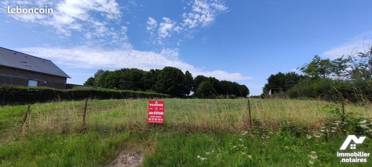 Terrain 2100 m² MONDREPUIS