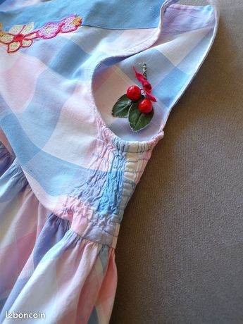 Robe Vintage Pour Fillette Au Printemps Paris - Rouge, Taille 6-7 Ans - Sans Manches, Style évasé - Occasion Très Bon état