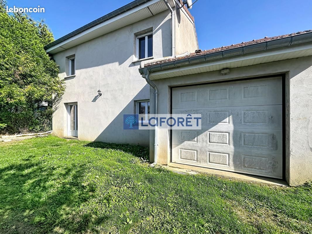 Maison 7 pièces 148 m² · à Wassy · 148 m² · 139 500 €