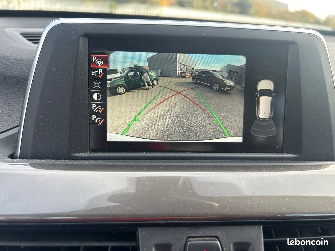 BMW X1 F48 xDrive 25d 231 ch BVA8 xLine - CAMERA DE RECUL - LIMITEUR REGULATEUR DE VITESSE (image 14)