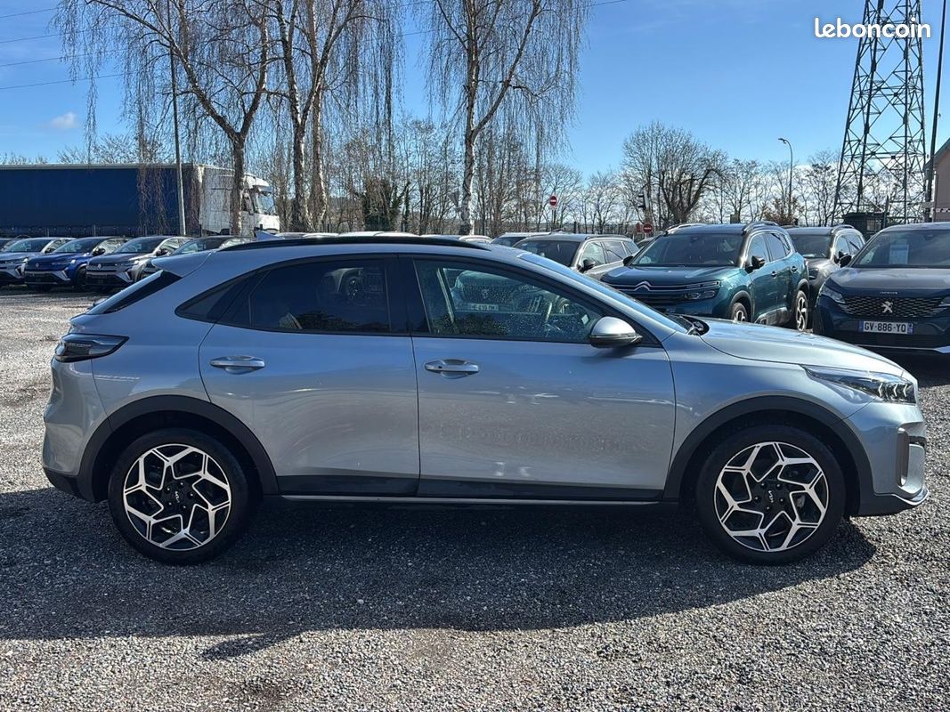 KIA XCEED 1.5 t-gdi 140 gt-line premium dct7 (image 4)