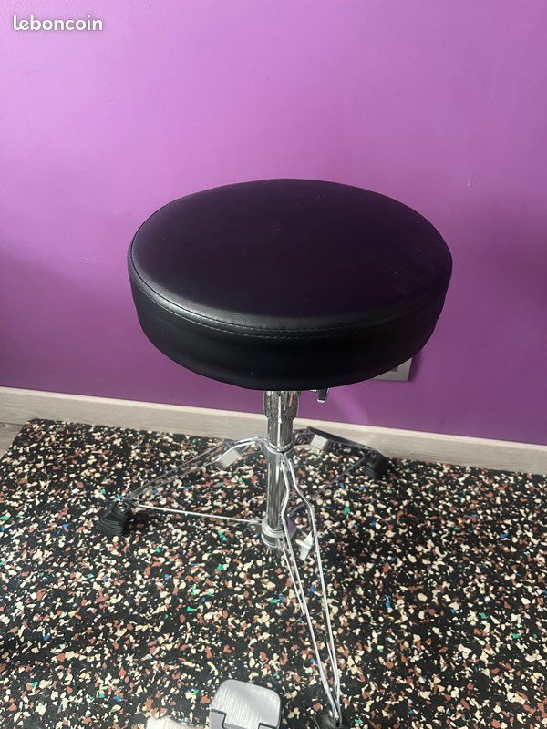 Batterie électronique Yamaha avec tapis insonorisant (image 11)