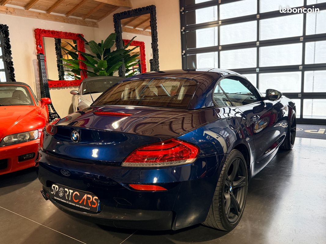 BMW Z4 23i sDrive 204cv "PACK M" Tiefsee-Blau Metallic / Sièges Sport Tout Cuir Nappa Blanc Ivoire 10/2010 82.000 km "EXCEPTIONNELLE" *LIVRAISON POSSIBLE (image 4)