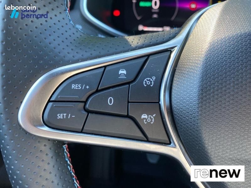 Renault Clio 1.6 E-Tech 145ch full hybrid esprit Alpine - 24 (image 19)