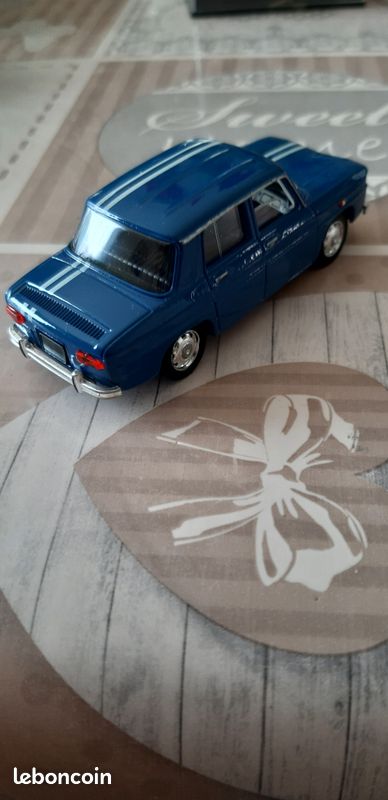 Renault 1/43 (image 2)