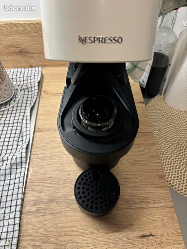 Krups - Nespresso Vertuo - 12 volt - Rode - Koffiezetapparaat kopen? | Korting tot 35