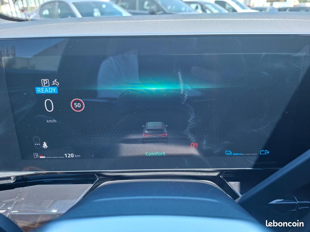 Renault Austral E-Tech hybrid 200 Techno esprit Alpine (image 12)