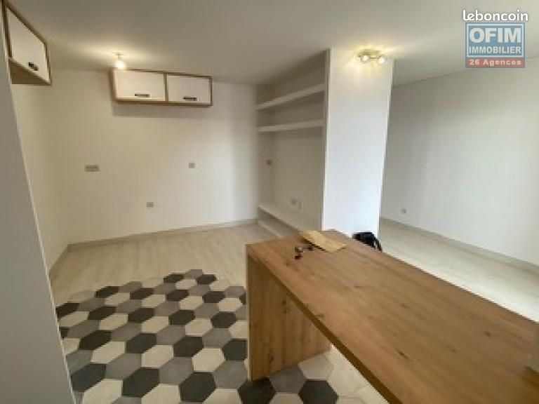 Appartement 3 pièces 56 m² · à Saint-Denis · 56 m² · 864 €/mois