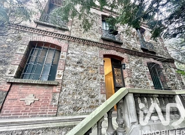 Maison 12 pièces 288 m² · à Villeneuve-Saint-Georges · 288 m² · 699 000 €