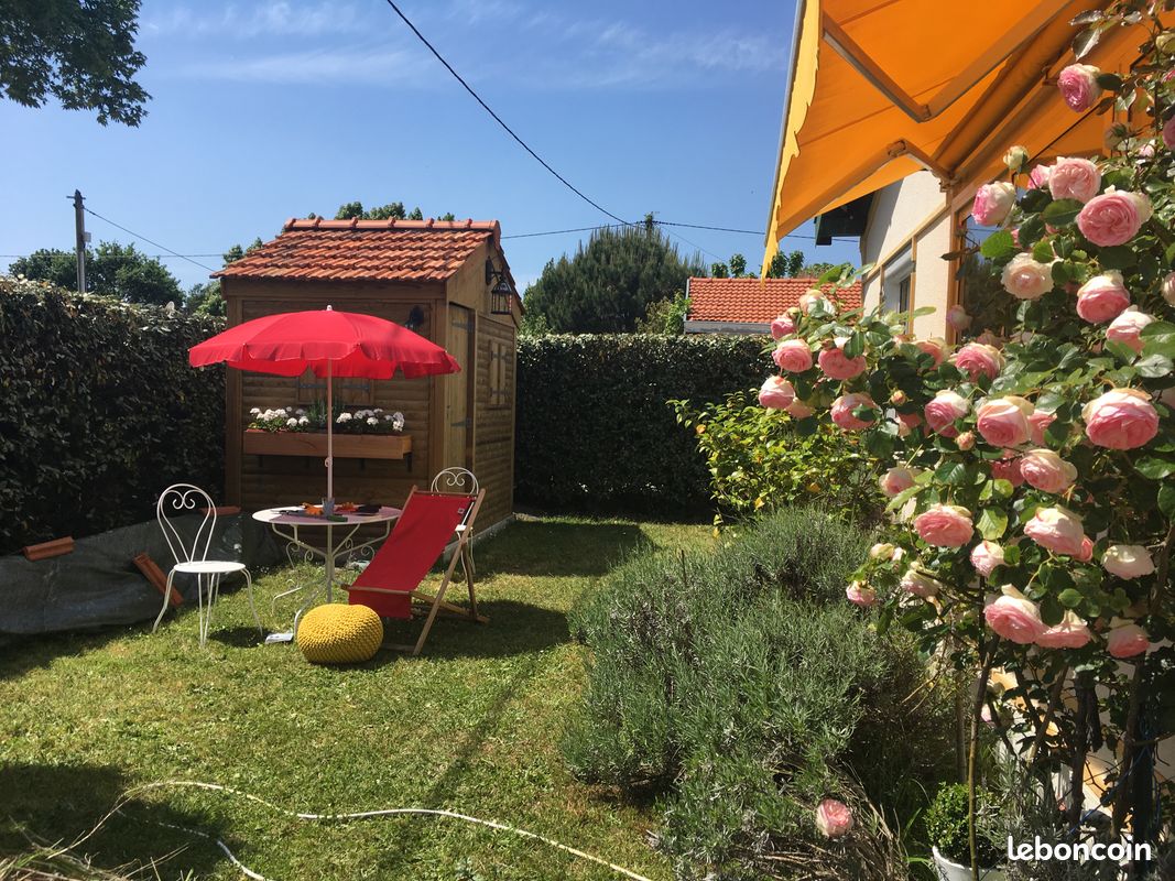 Location (image 1)