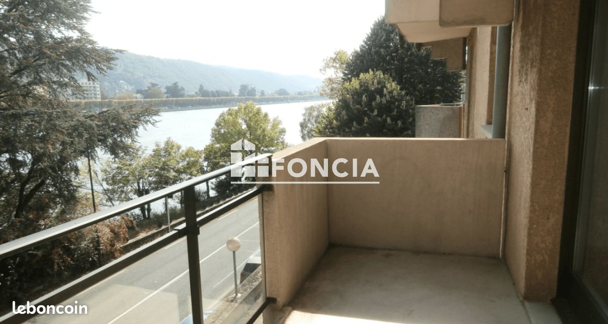 Appartement 2 pièces 55 m² · à Sainte-Colombe · 55 m² · 678 €