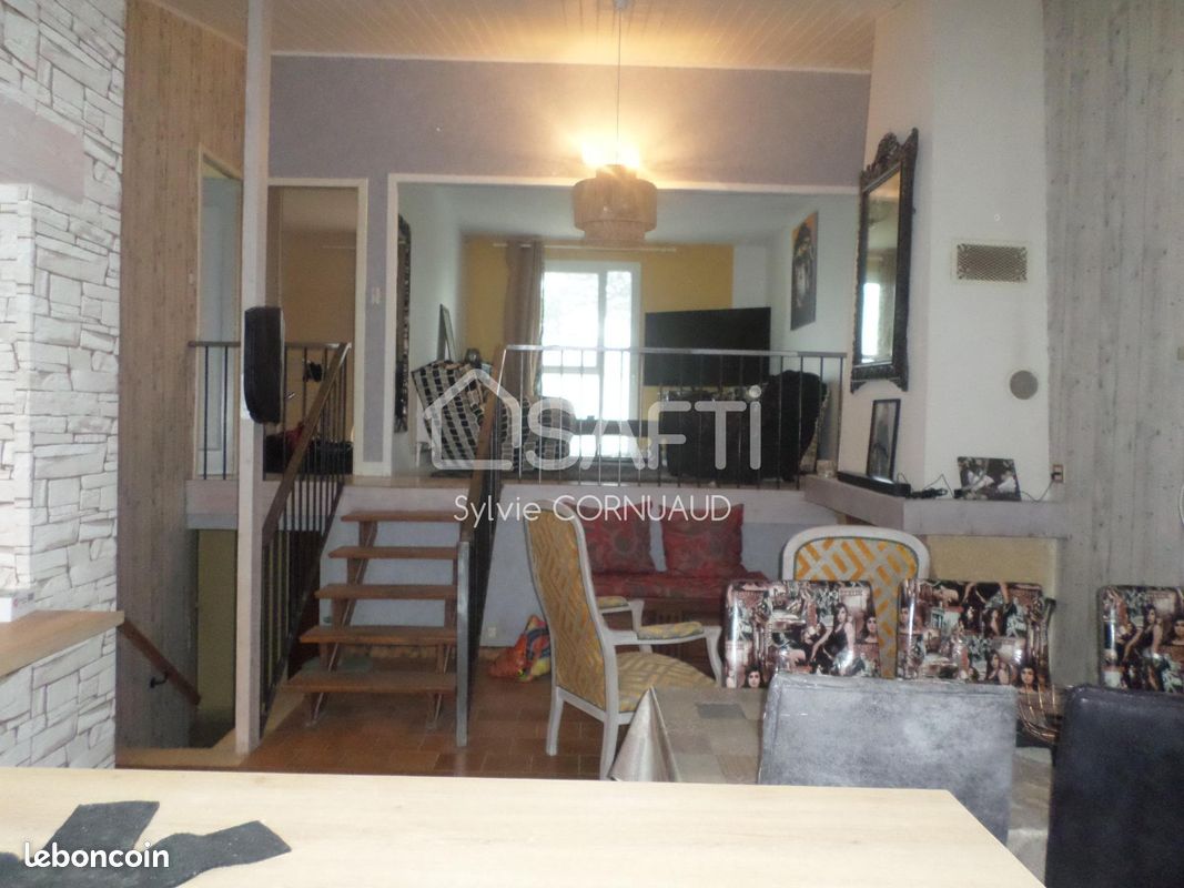 Maison 5 pièces 92 m² - Cognac 16100 (image principale 5)