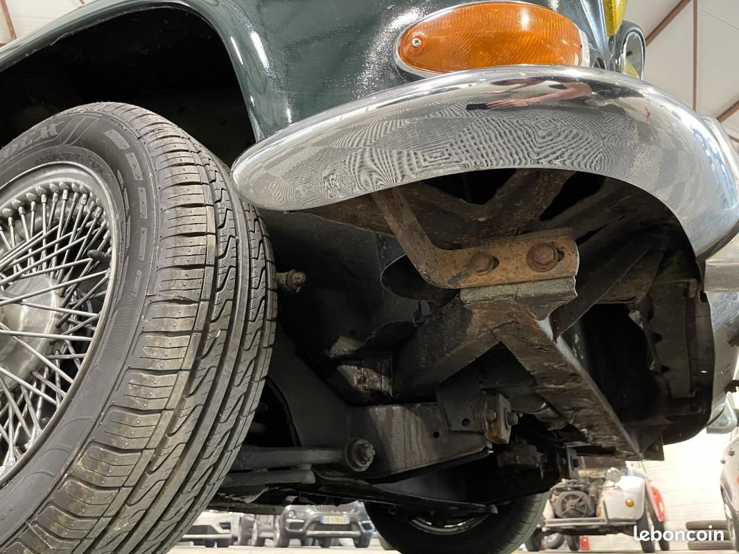 Jaguar 420 4.2 VERT ANGLAIS -BOITE MANUELLE- (image 33)