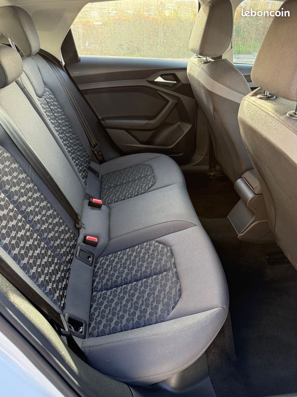 Audi A1 Sportback S-Line (image 6)