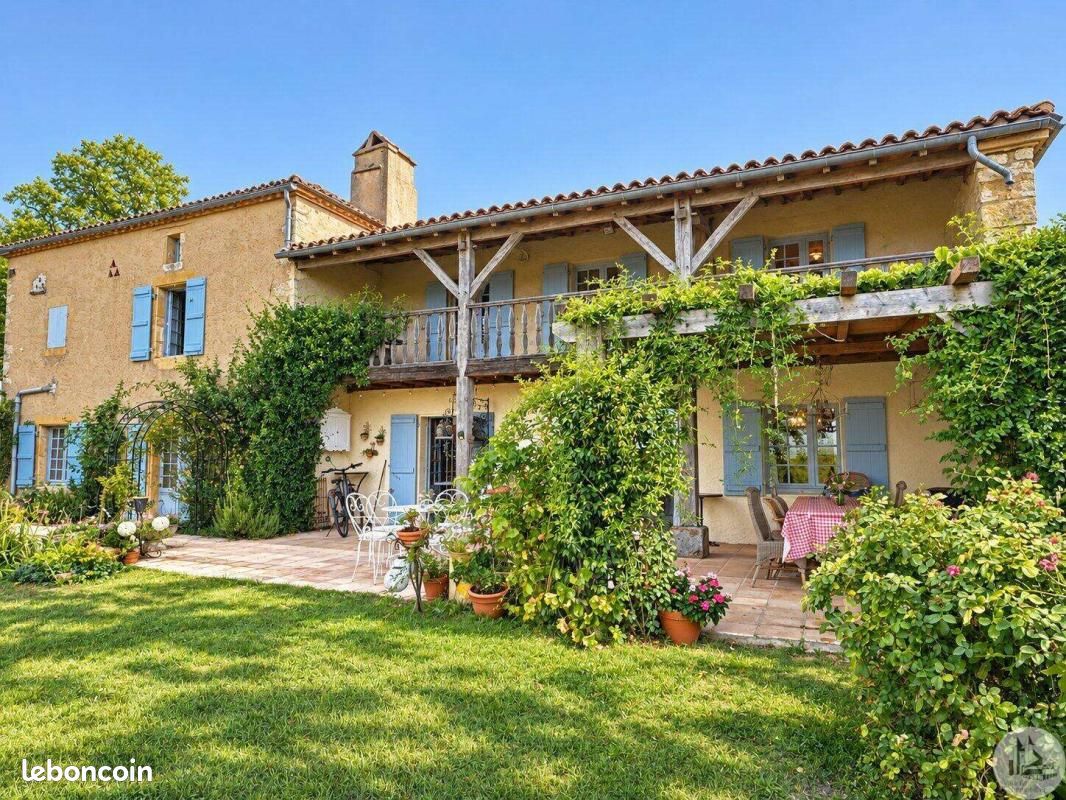 Maison 6 pièces 200 m² · à Monpazier · 200 m² · 556 500 €