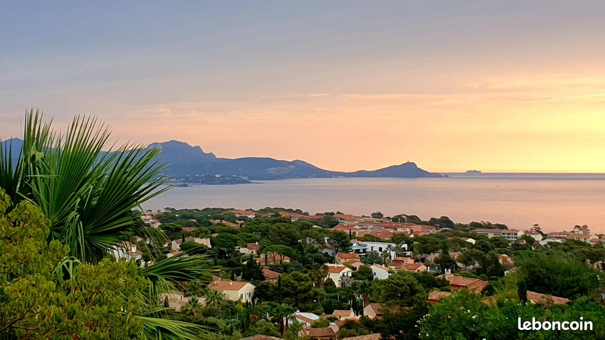 Maison 7 pièces 171 m² · à Fréjus · 171 m² · 1 295 000 €