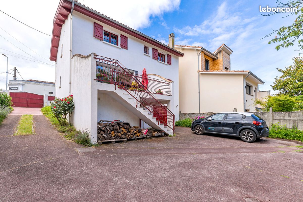 Maison 6 pièces 182 m² · à Bègles · 182 m² · 695 000 €