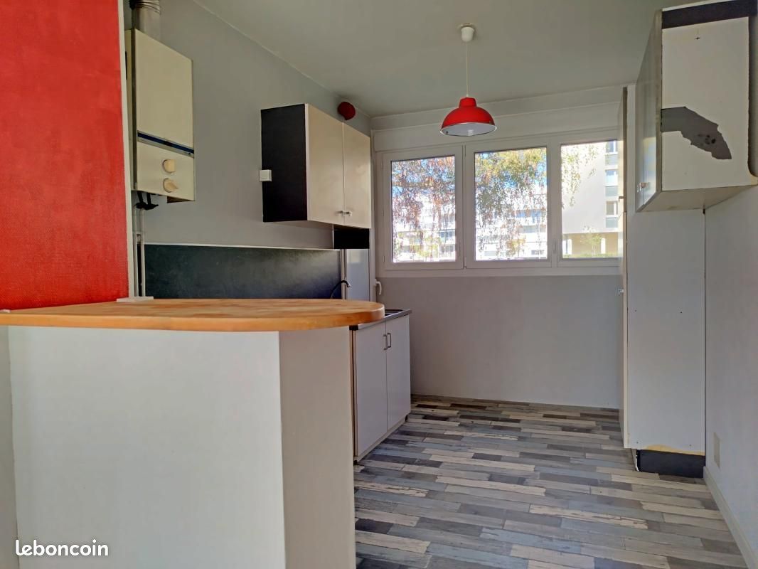 Appartement 3 pièces 65 m² · à Cholet · 65 m² · 75 600 €