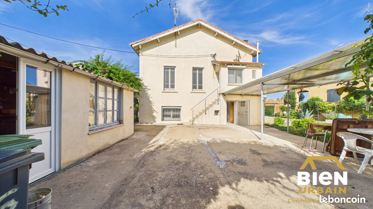 Maison 5 pièces 125 m² · à Nîmes · 125 m² · 232 000 €