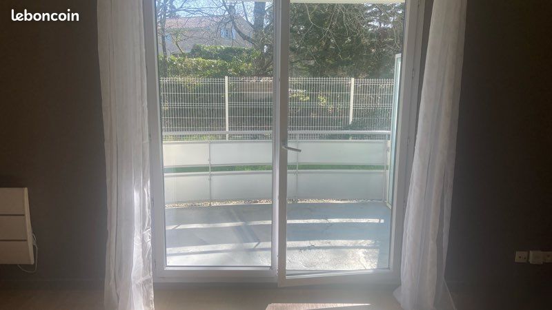 Appartement 1 pièce 23 m² · à Fargues-Saint-Hilaire · 23 m² · 590 €/mois