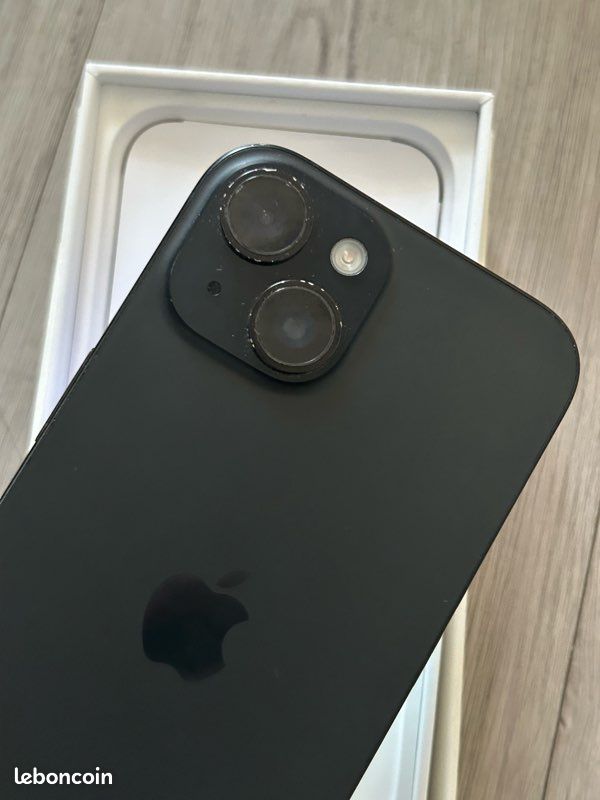 IPhone 15 (image 12)