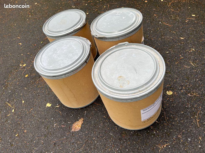 Lot de 4 fûts en carton (image 2)