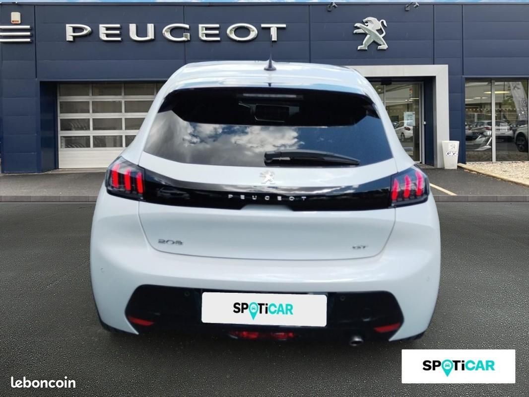 Peugeot 208 PureTech 100 S&S BVM6 GT (image 5)