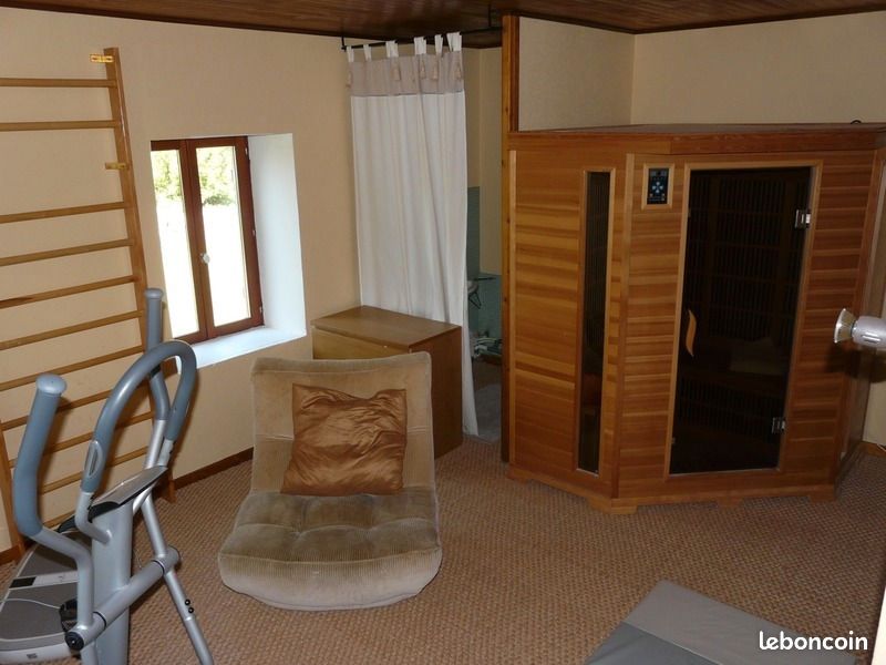 Sauna (image 1)