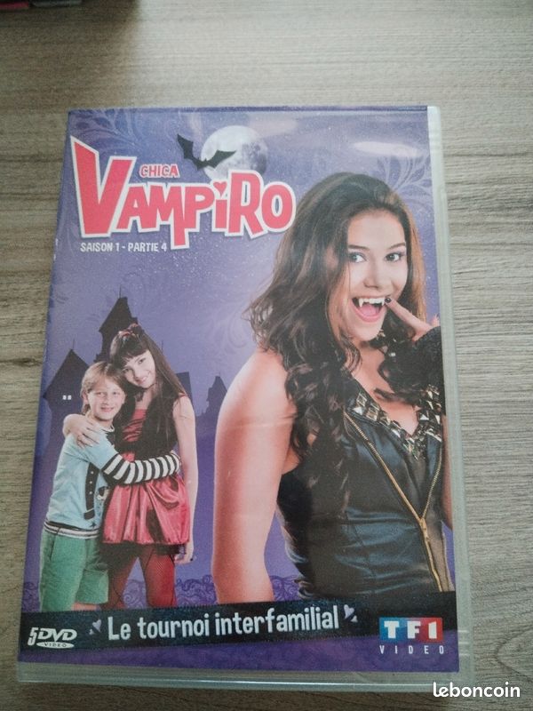 Coffret Chica vampiro (image 5)