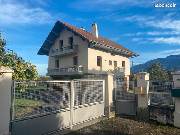 Maison 7 pièces 140 m²