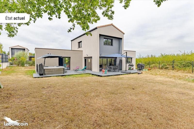 Maison 5 pièces 135 m² · à Pompignac · 135 m² · 450 000 €