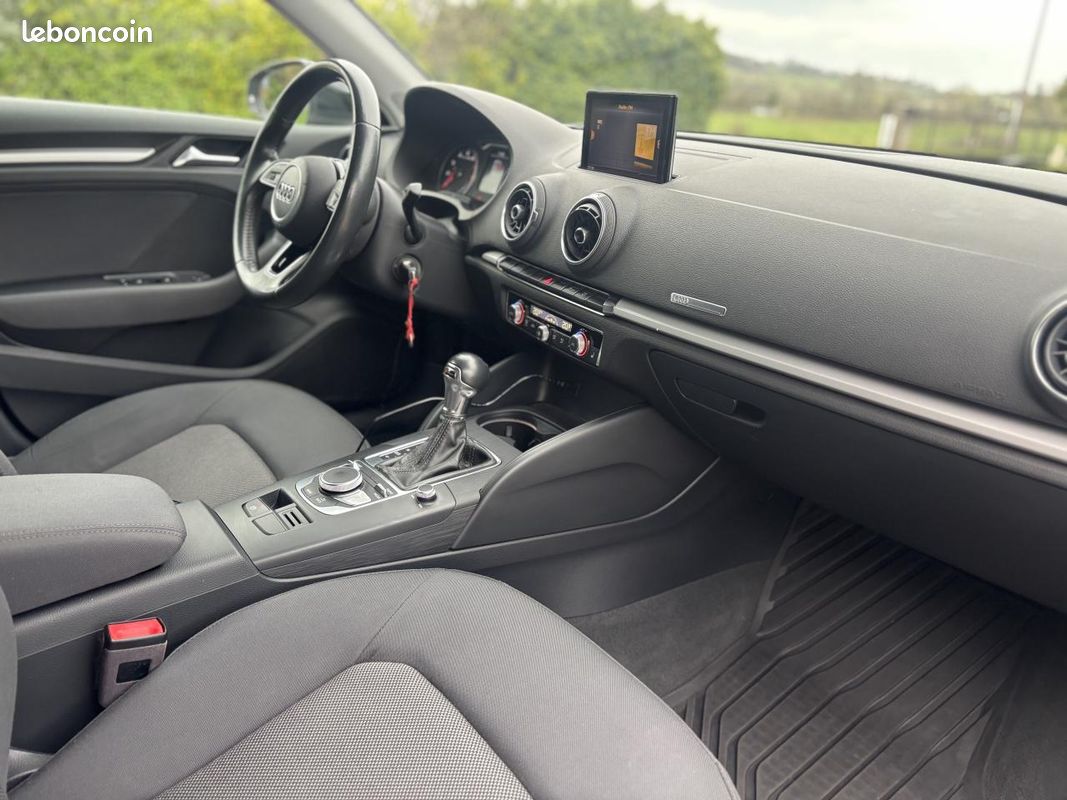 AUDI A3 Sportback 1.5 TFSI -150 cv BV S-Tronic 7 8V SPORTBACK Design PHASE 2 (image 20)