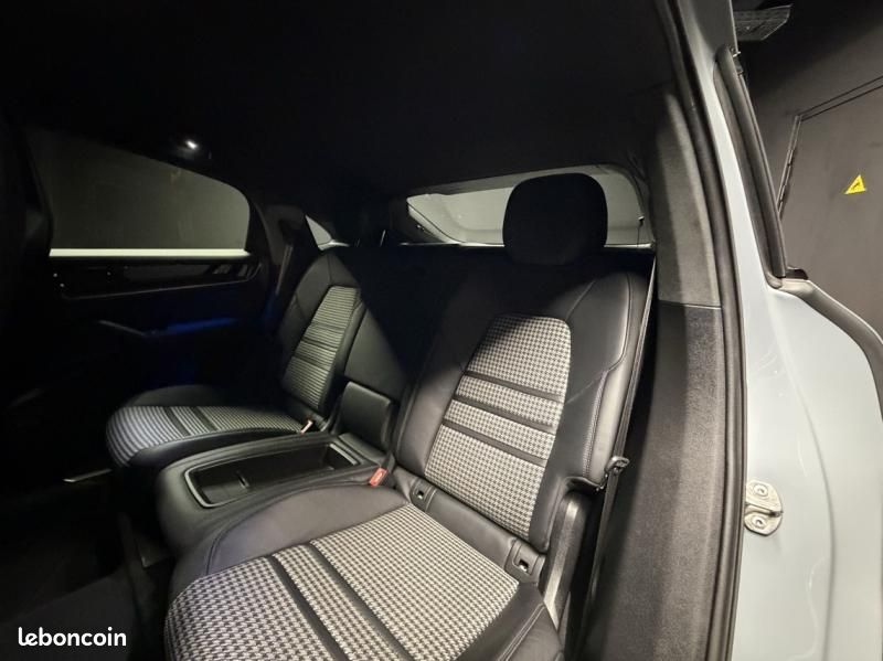 Porsche Cayenne Coupé 3.0 V6 519ch S E-Hybrid (image 10)
