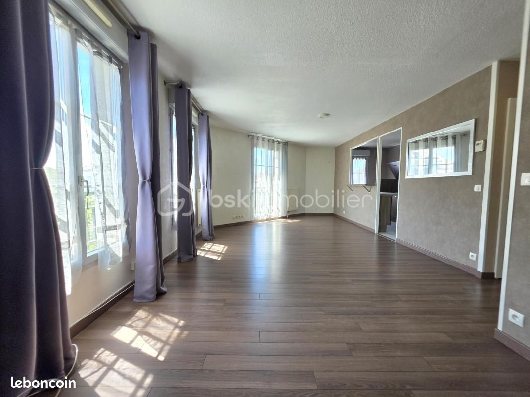 Appartement 4 pièces 70 m² · à Vaujours · 70 m² · 229 000 €