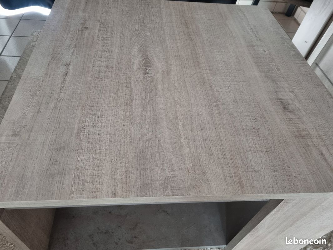 Table basse carrée (image 3)