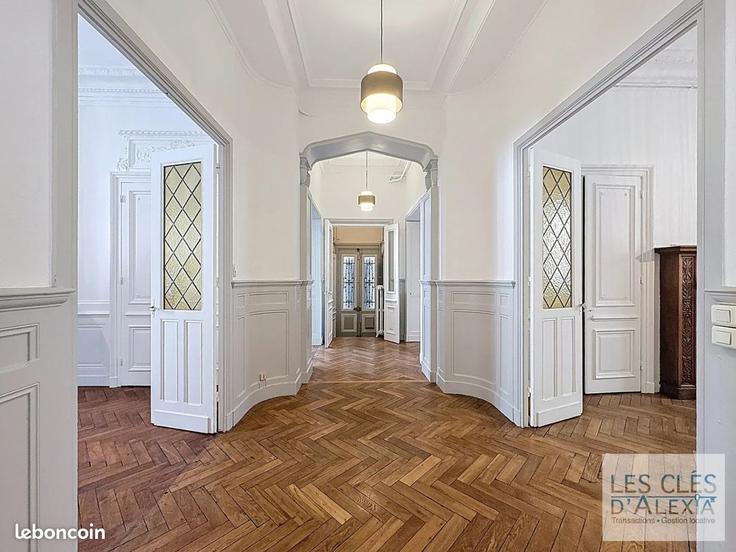 Appartement 5 pièces 151 m² · à Lyon · 151 m² · 850 000 €