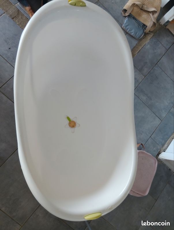 Baignoire sur pied (image 2)