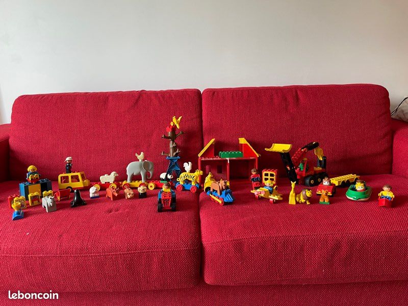 Lego (image 1)