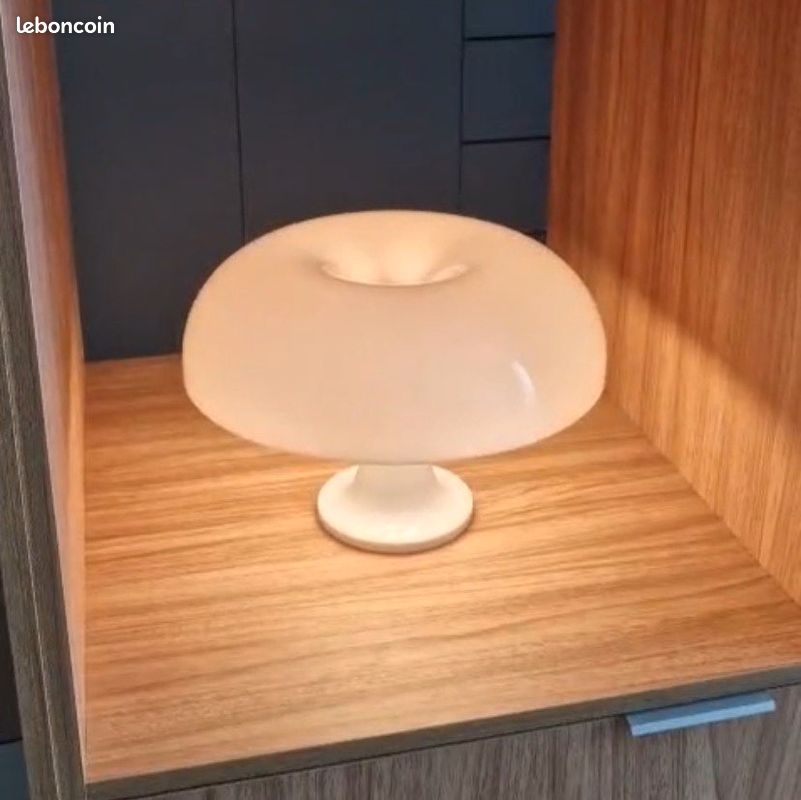 Livraison offerte - Lampe de table blanche design champignon avec variateur de luminosité (image 6)