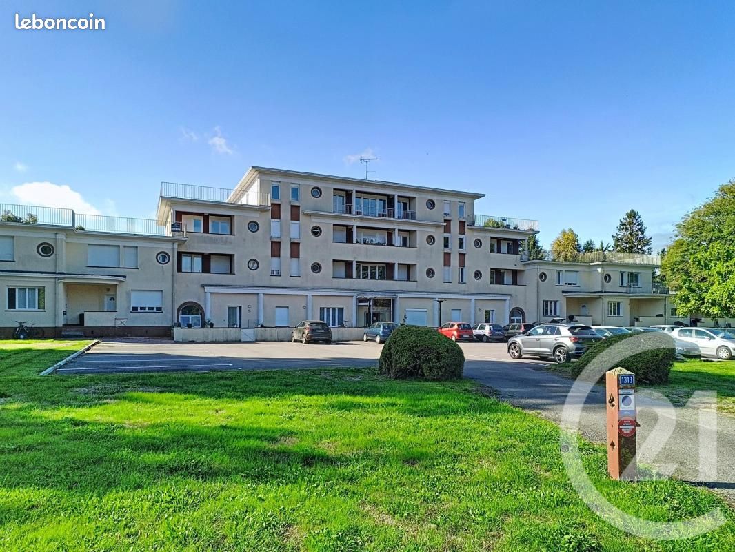 Appartement 4 pièces 91 m² · à Boulleville · 91 m² · 137 000 €